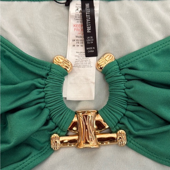 PrettyLittleThing Plus Green Hammered Trim Bikini Top Size US 22 - Picture 6 of 8